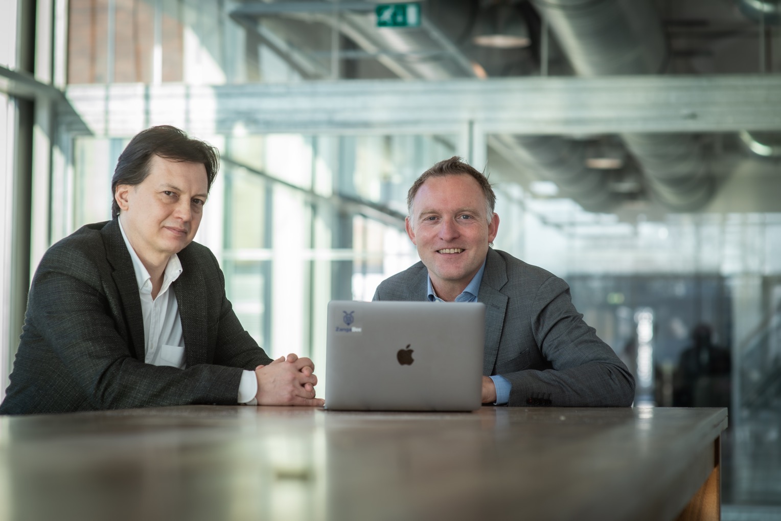 Menno Oppermann en Henk Kooiker beleid ZangaBee
